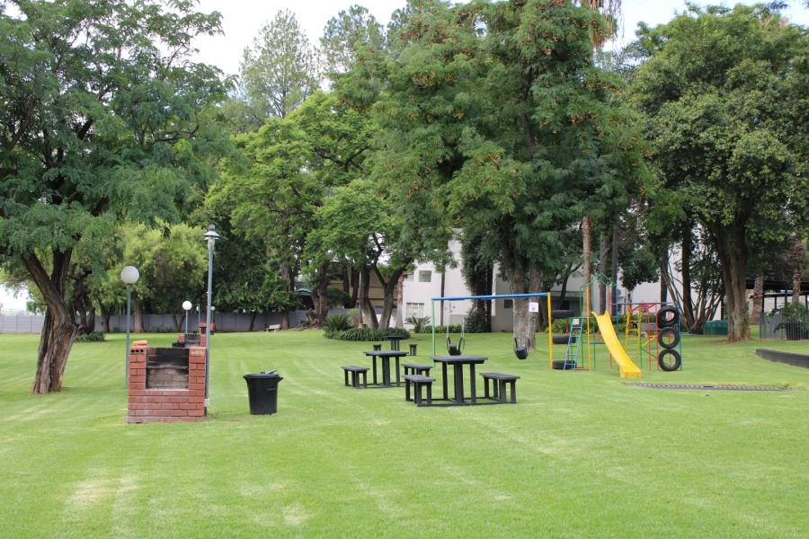 2 Bedroom Property for Sale in Montego Bay North West